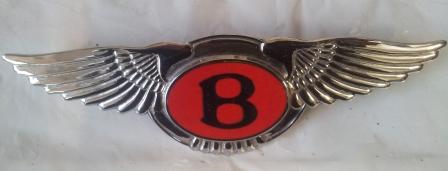 Bentley_grille-badge